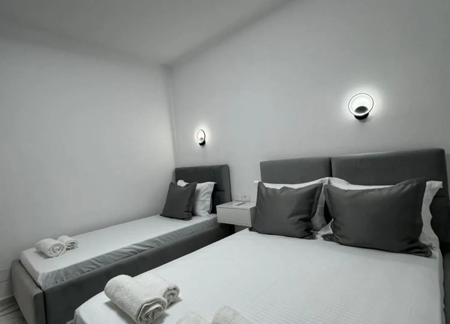 Golden Seaview Two Bedroom Apartment Sarande 0*,  Albania