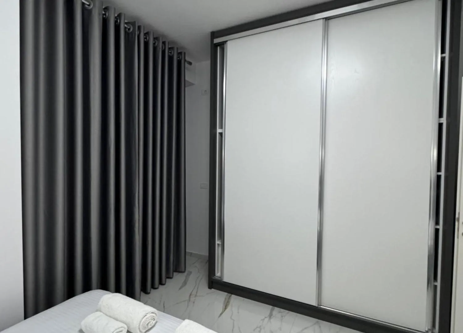 Golden Seaview Two Bedroom Apartment Sarande 0*,  Albania